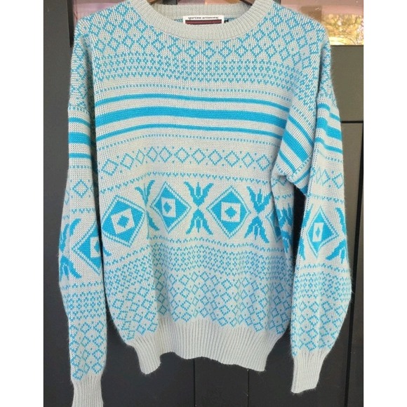 Sportime Actionwear Other - Vintage Sportime Actionwear Sweater Pullover Men Medium Blue Snowflakes Taiwan